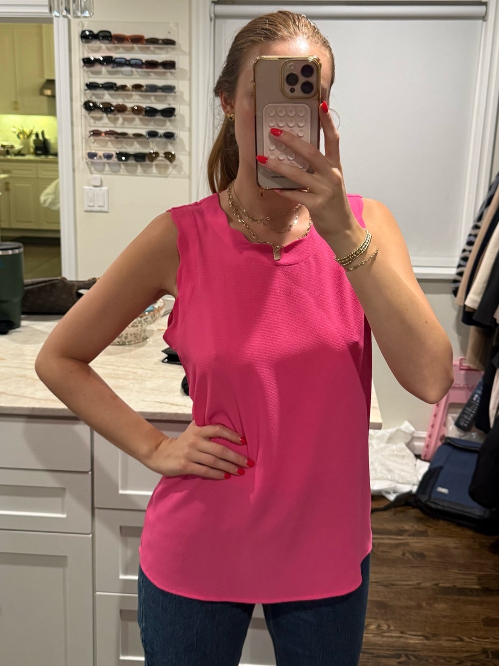 Sleeveless Fuchsia Women's Top Scalloper Edge - Classic Summer Shell